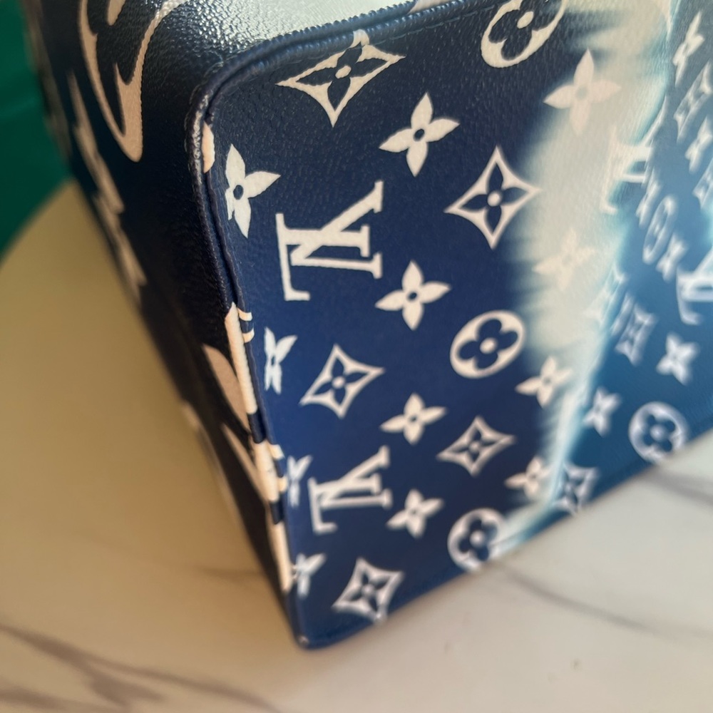 Bag - Picture 5 of 9